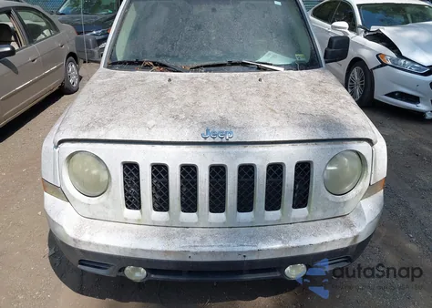 2014 Jeep Patriot Sport z USA, uszkodzony, nr VIN 1C4NJPBA7ED720316